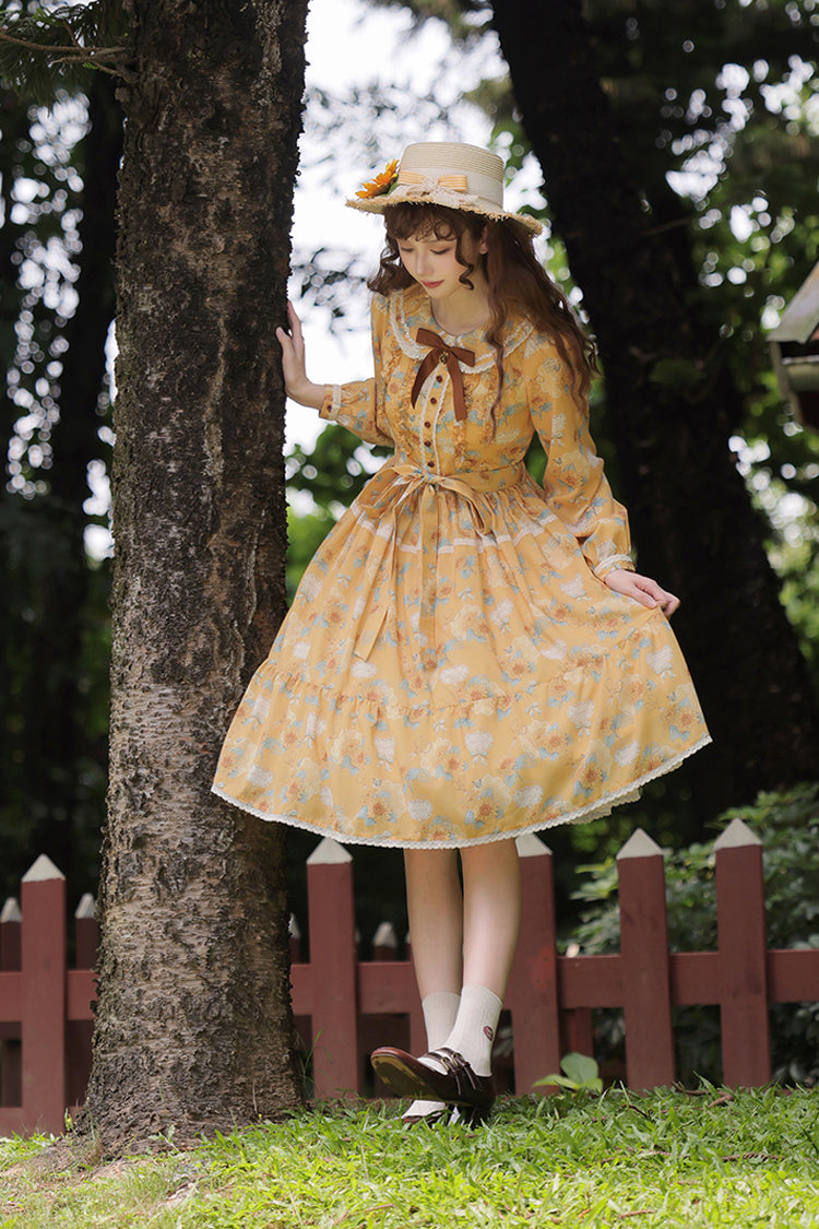 Finely Styled Dress with a Classic Vintage Look