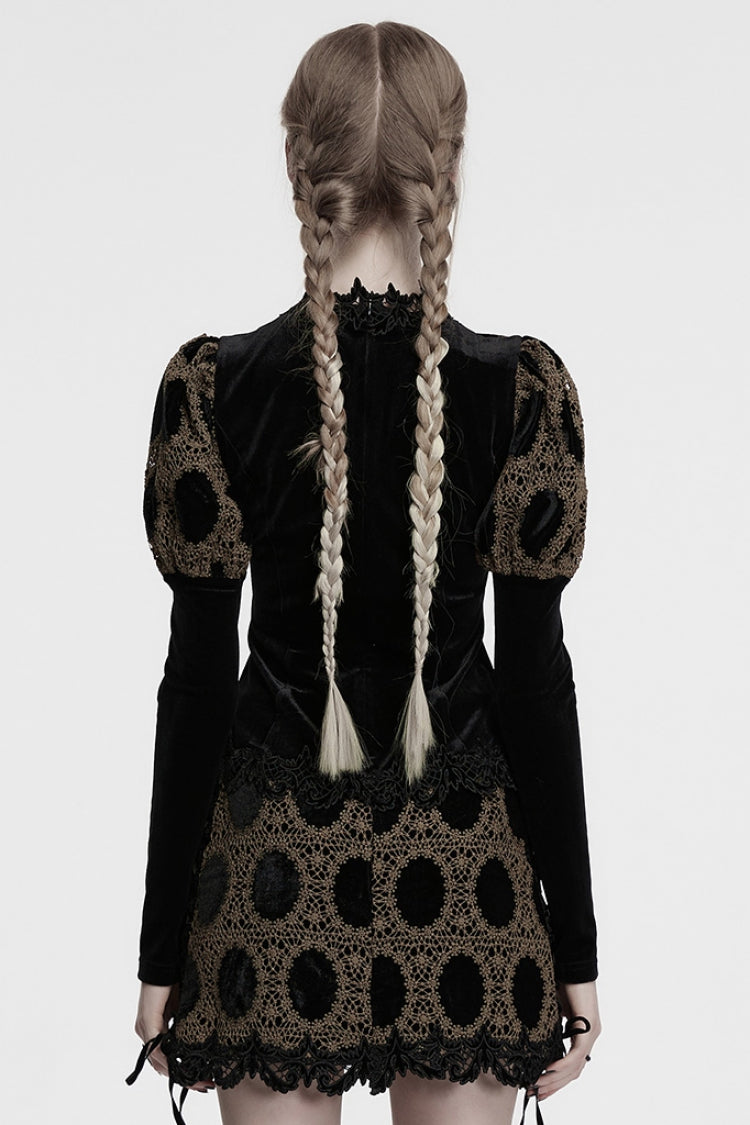 Elegantly Styled Blouse for Everyday Wear