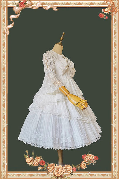 Beautifully Crafted Dress in a Classic Style
