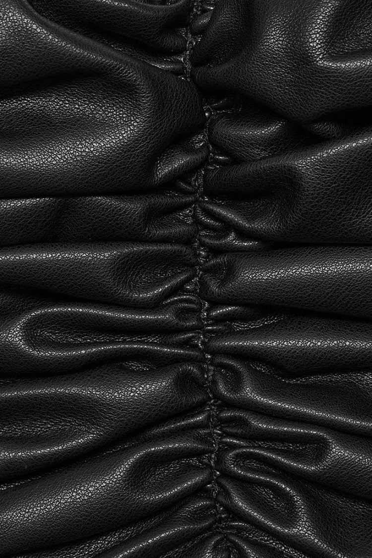 Beautifully Finished Garment in a Timeless Design