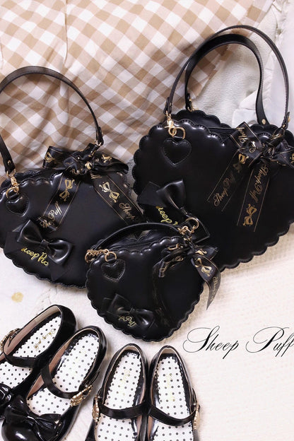 Sophisticated Bag with a Clean Classic Look