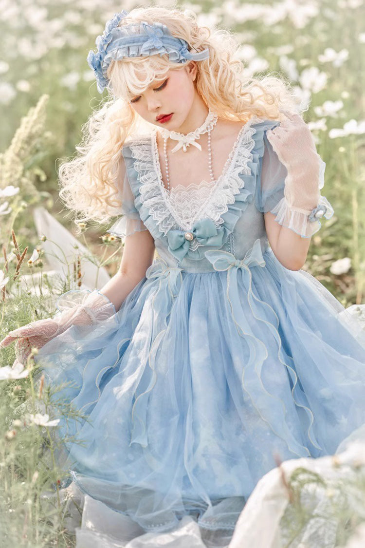 Subtly Elegant Dress with a Refined Vintage Look
