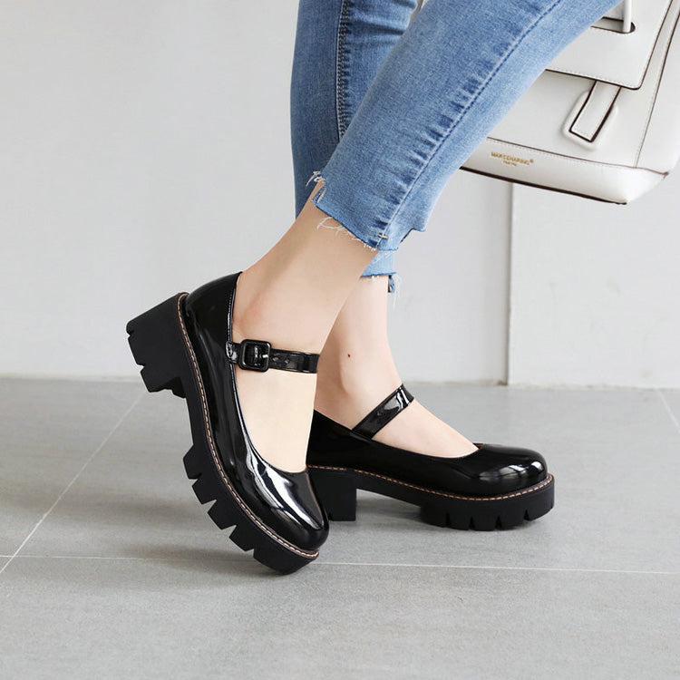 Beautifully Finished Shoes in a Timeless Design