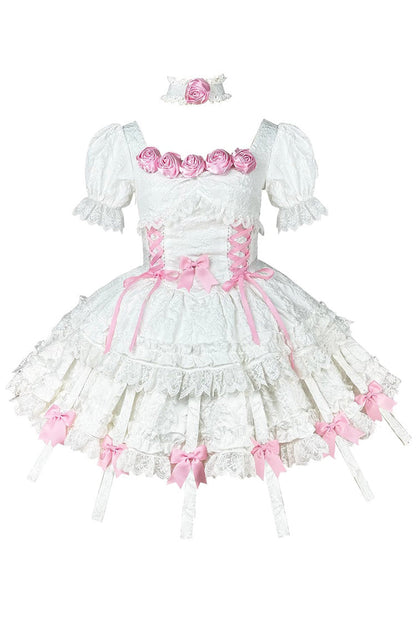 Finely Styled Dress with a Classic Vintage Look