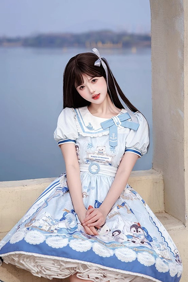 Classic Vintage Dress with a Flattering Fit