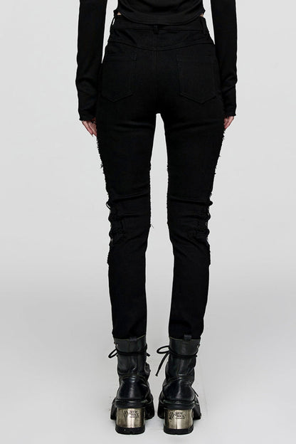 Thoughtfully Designed Pants in a Timeless Style