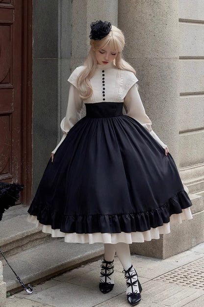 Classic Designed Dress in a Timeless Cut