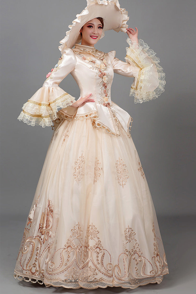 Subtly Elegant Dress with a Refined Vintage Look