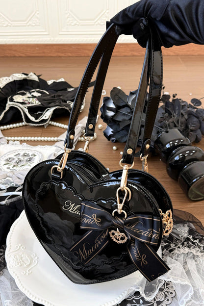 Classic Vintage Bag with a Flattering Fit