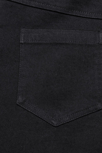 Subtly Elegant Pants with a Refined Vintage Look