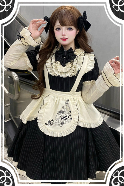 Subtly Elegant Dress with a Refined Vintage Look