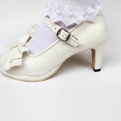 Finely Styled Shoes with a Classic Vintage Look