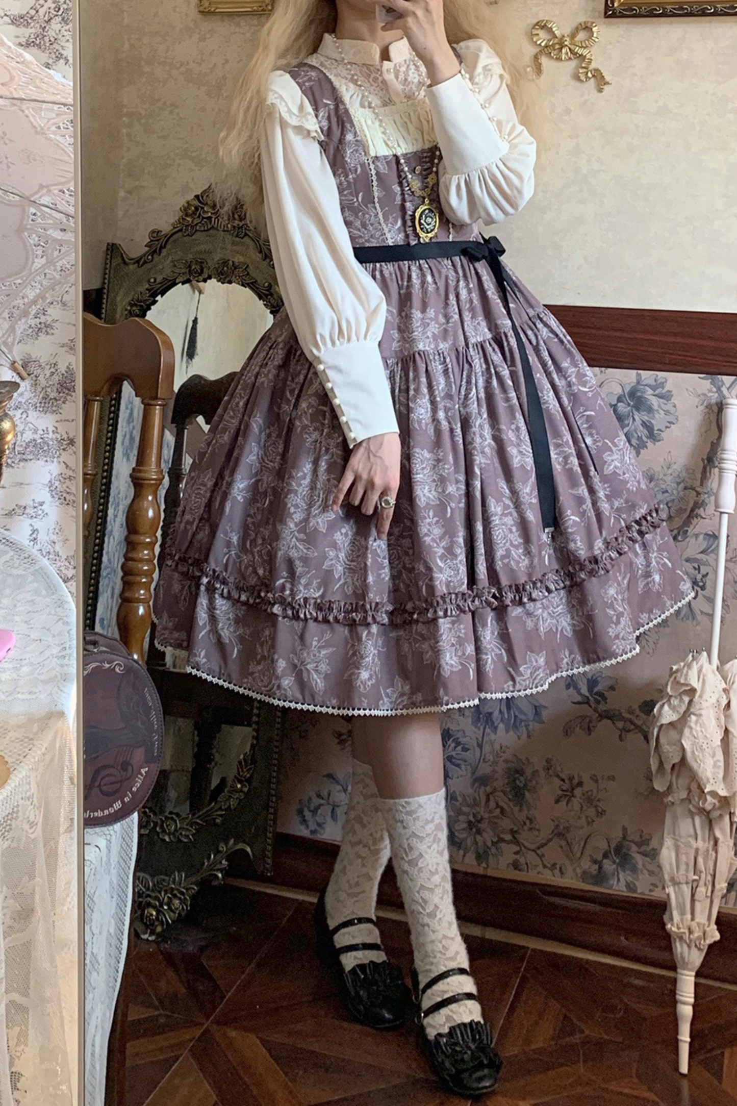 Sketch Wild Rose Lolita Jumper Skirt