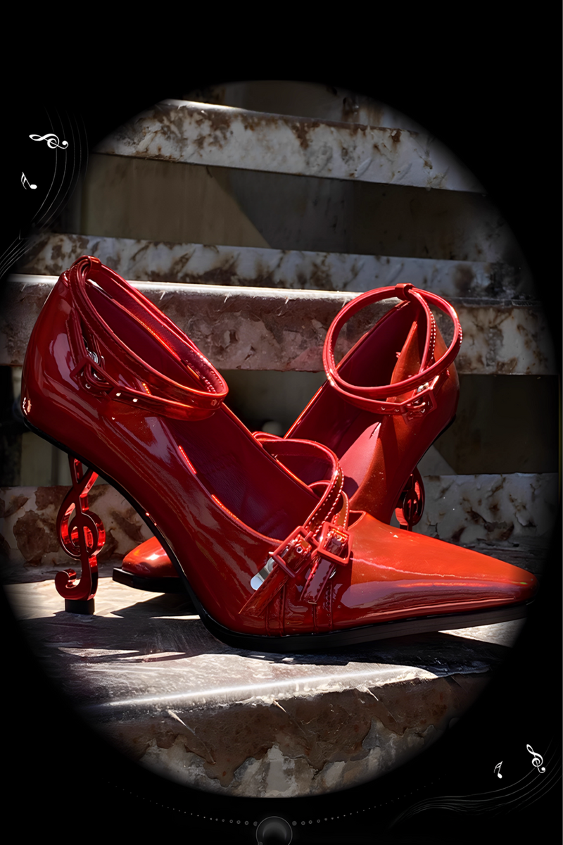 [pre-order] Dark Gothic Pointed Toe G Clef Heel
