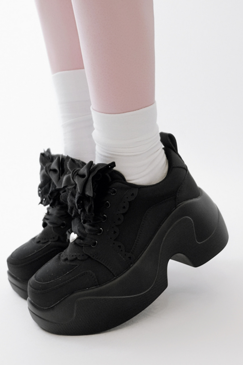 Ribbon Heart Lace Platform Sneakers