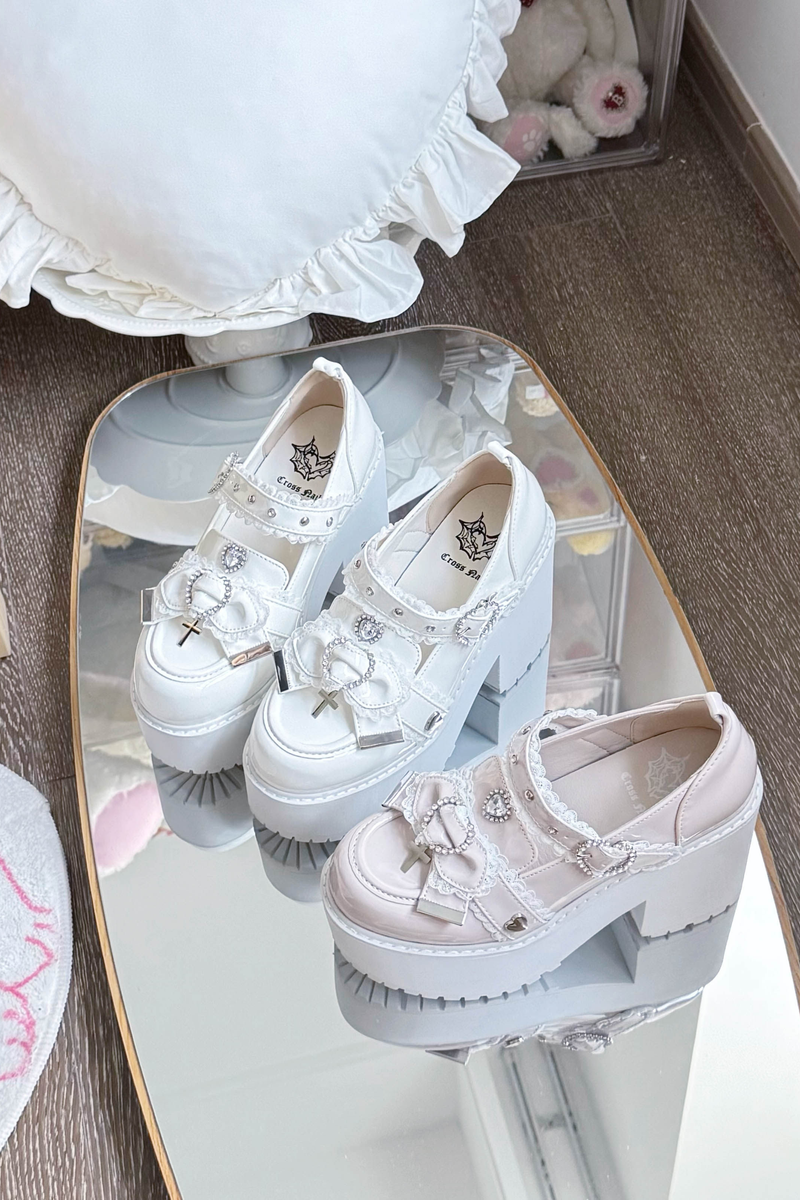 Jewel Cross Ribbon Shoes
