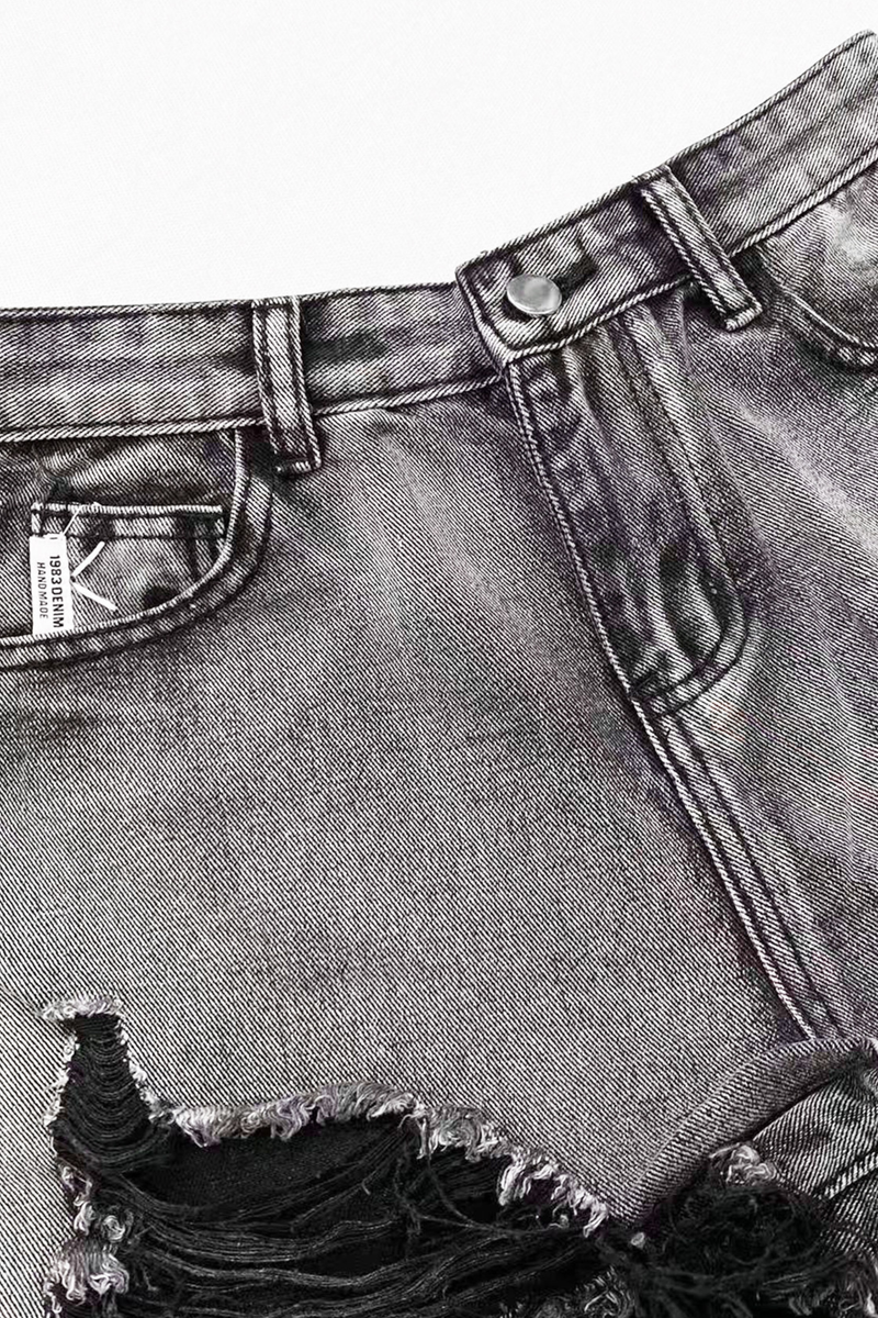 Retro Black Denim Pants + Plaid Curtain