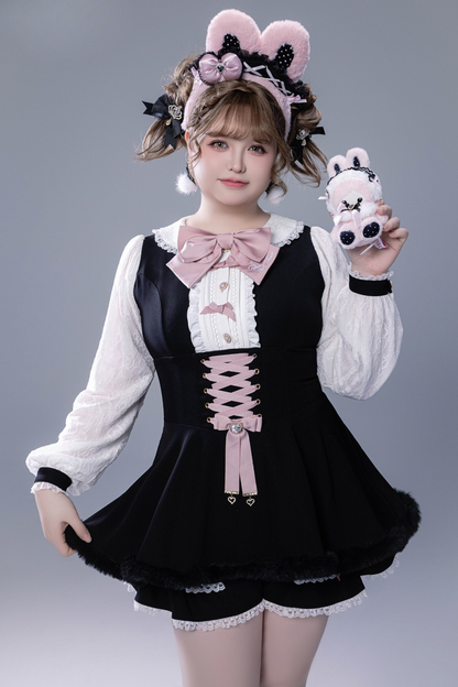 Fluffy Cape + Top + Pants + Brooch