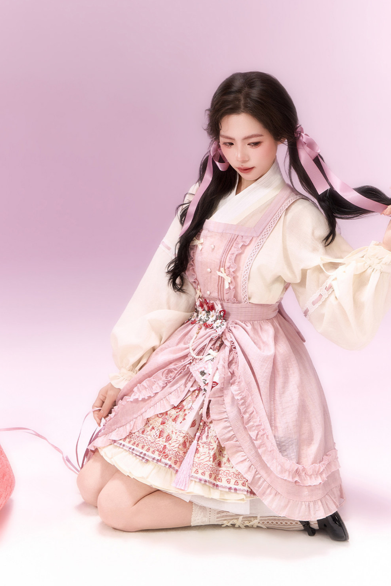 Sweet Chinese-style Overskirt + Top + Skirt + Accessories