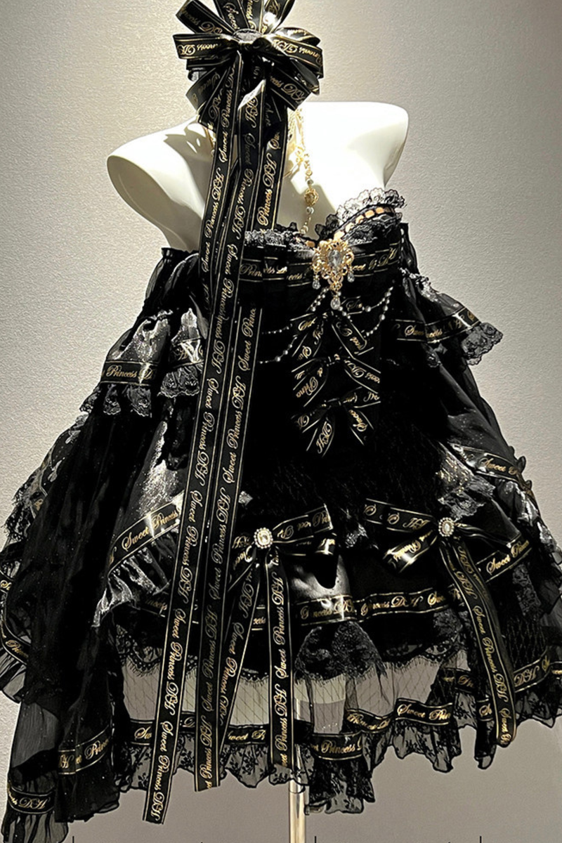Golden Gothic Dress + Choker + Sleeve + Badge