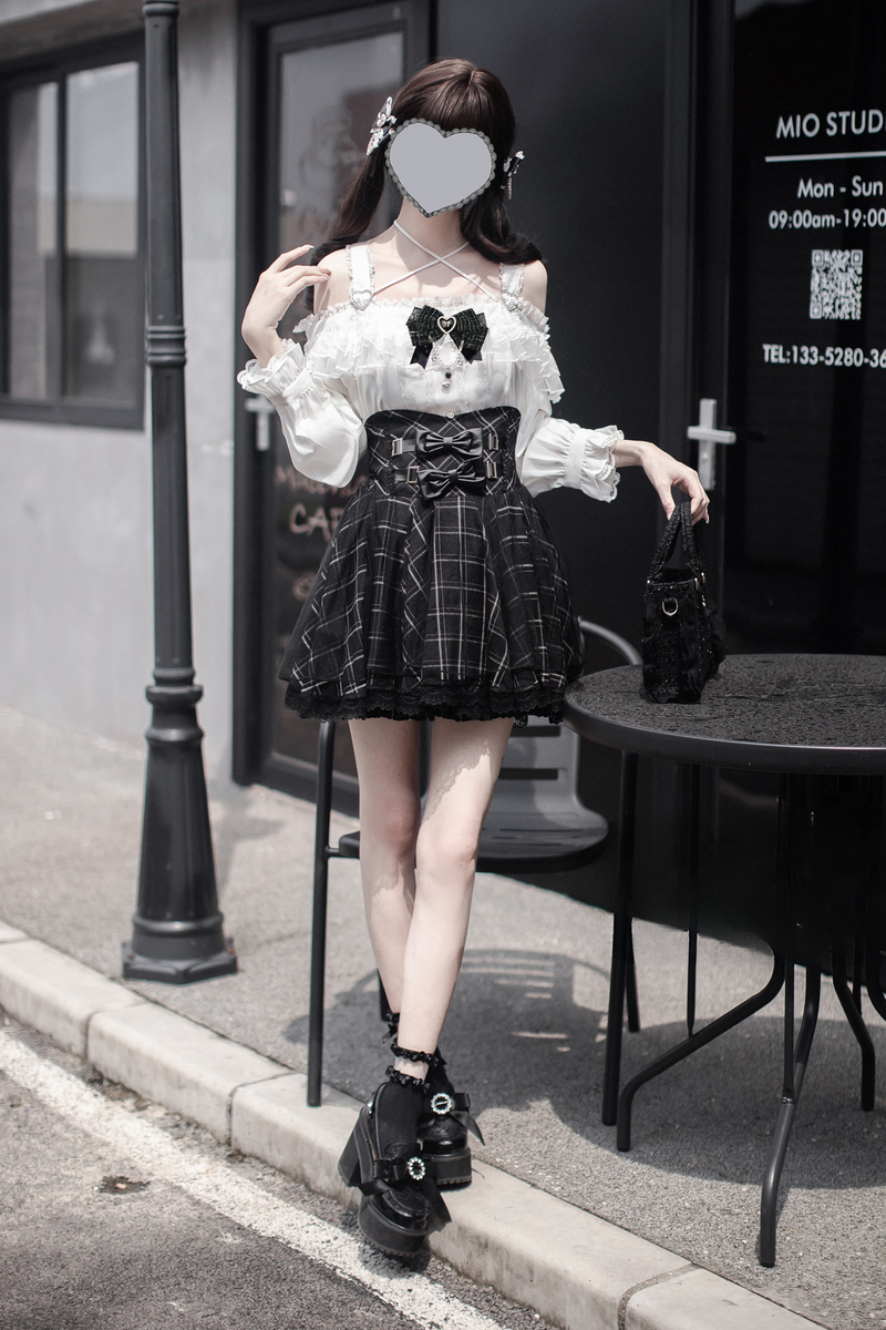 Jirai Off-the-shoulder Shirt + Plaid Skirt (with Inner Pants)
