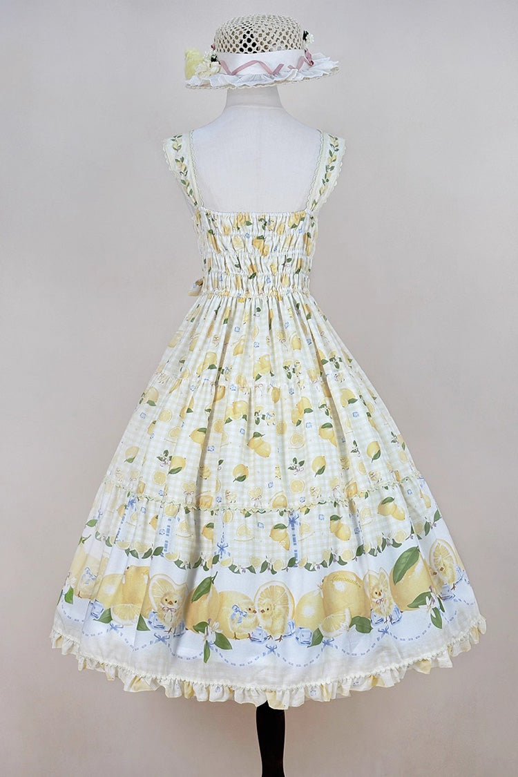 Finely Styled Dress with a Classic Vintage Look