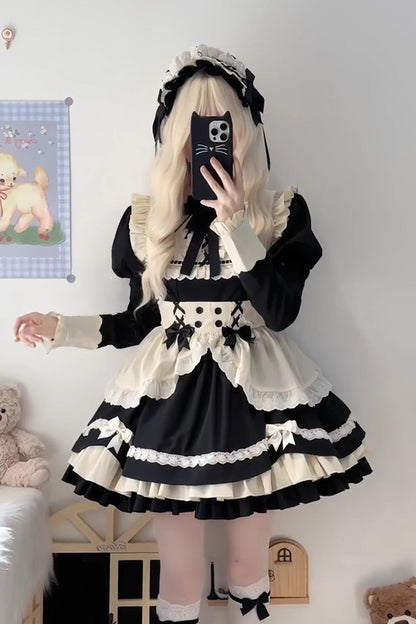 Casually Elegant Dress with a Refined Edge