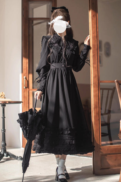 Elegantly Styled Dress for Everyday Wear