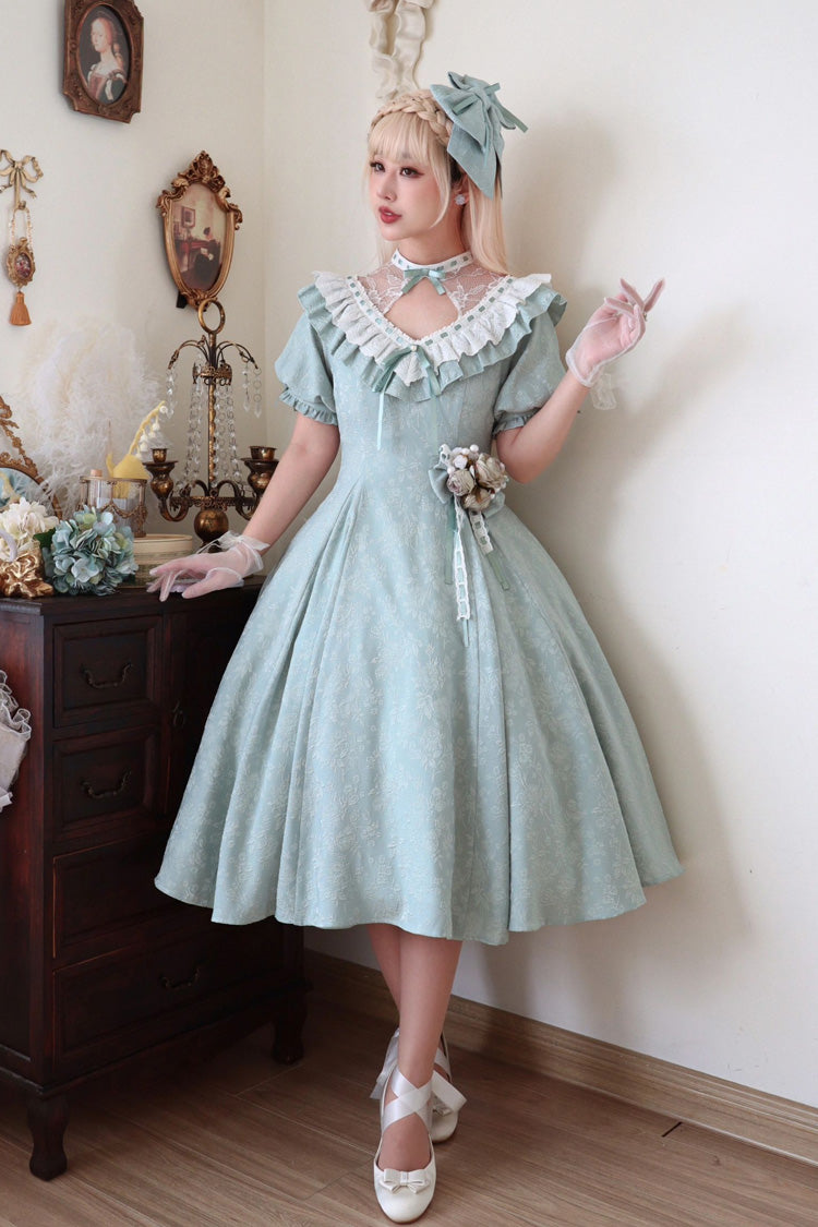 Subtly Elegant Dress with a Refined Vintage Look