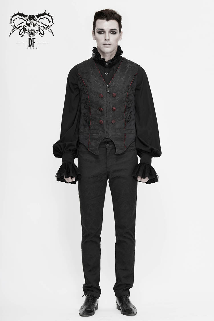 Finely Styled Coat with a Classic Vintage Look