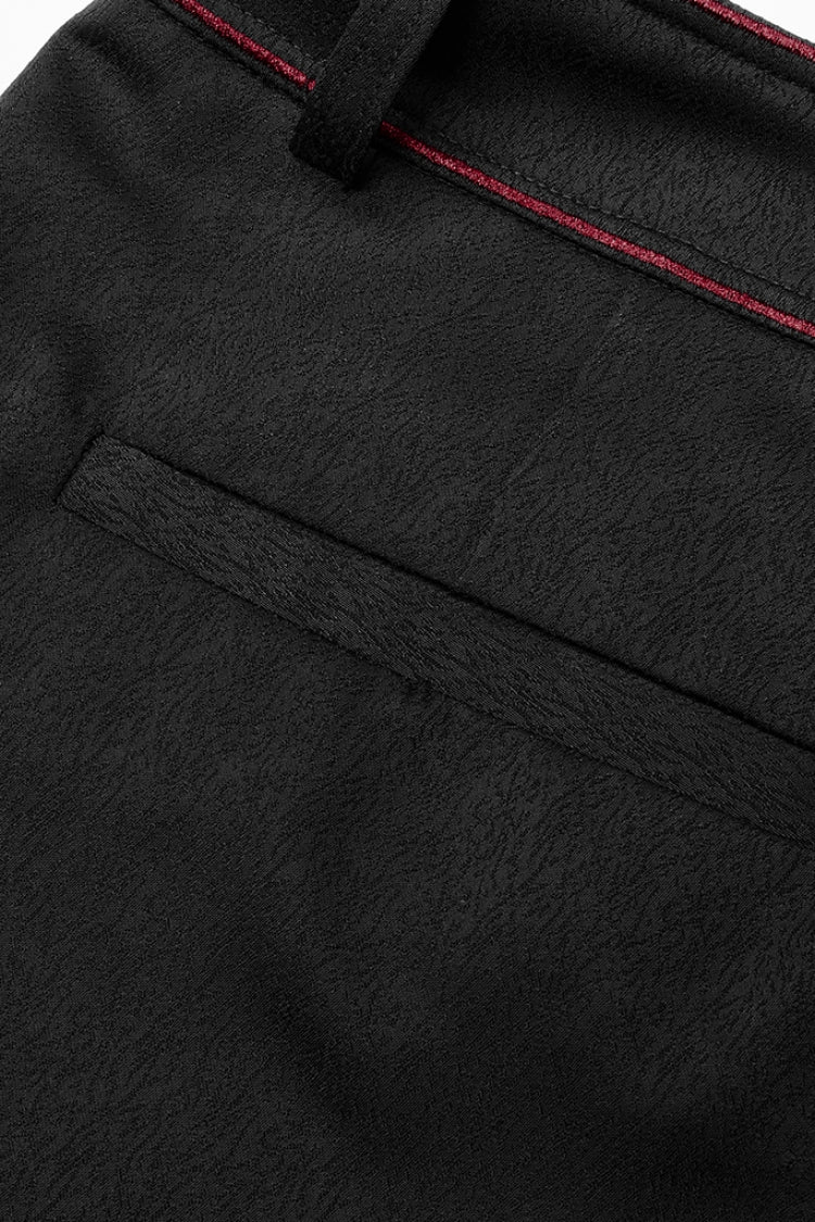 Classic Vintage Pants with a Flattering Fit