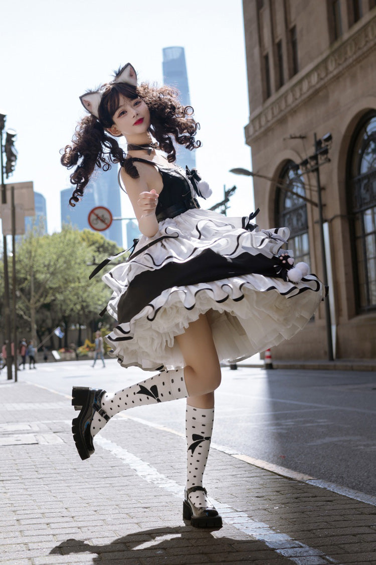 Casually Elegant Dress with a Refined Edge