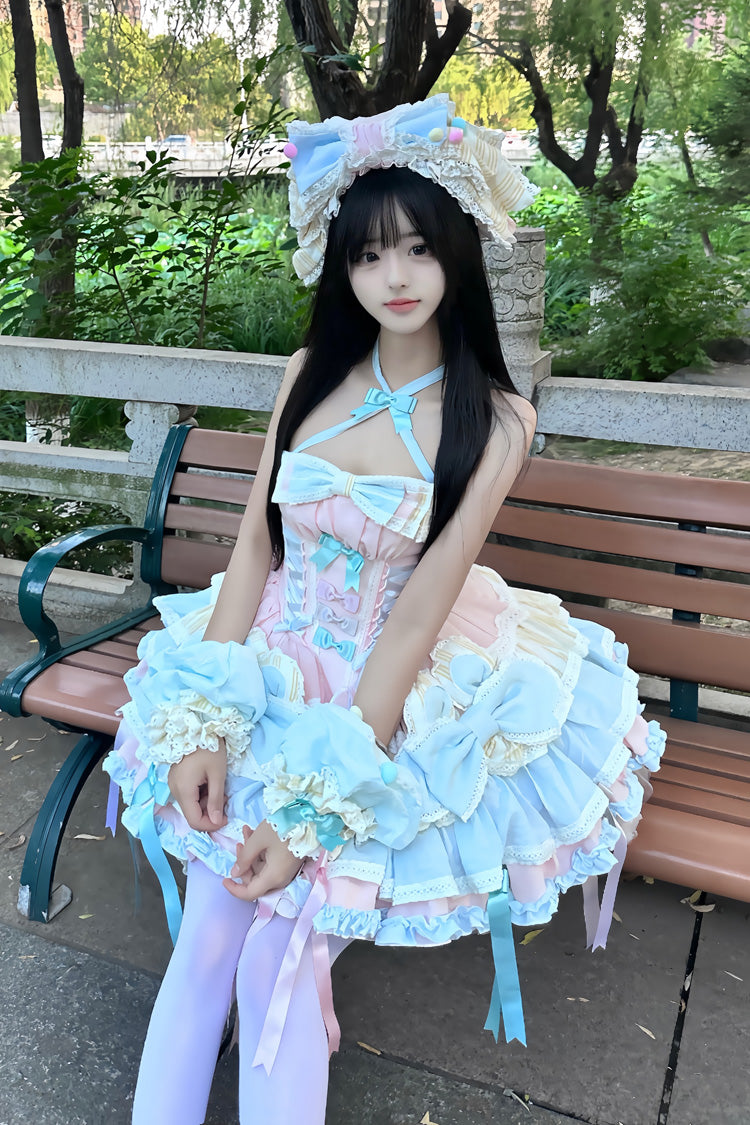 Finely Styled Dress with a Classic Vintage Look