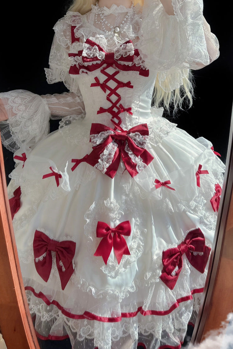 Subtly Elegant Dress with a Refined Vintage Look