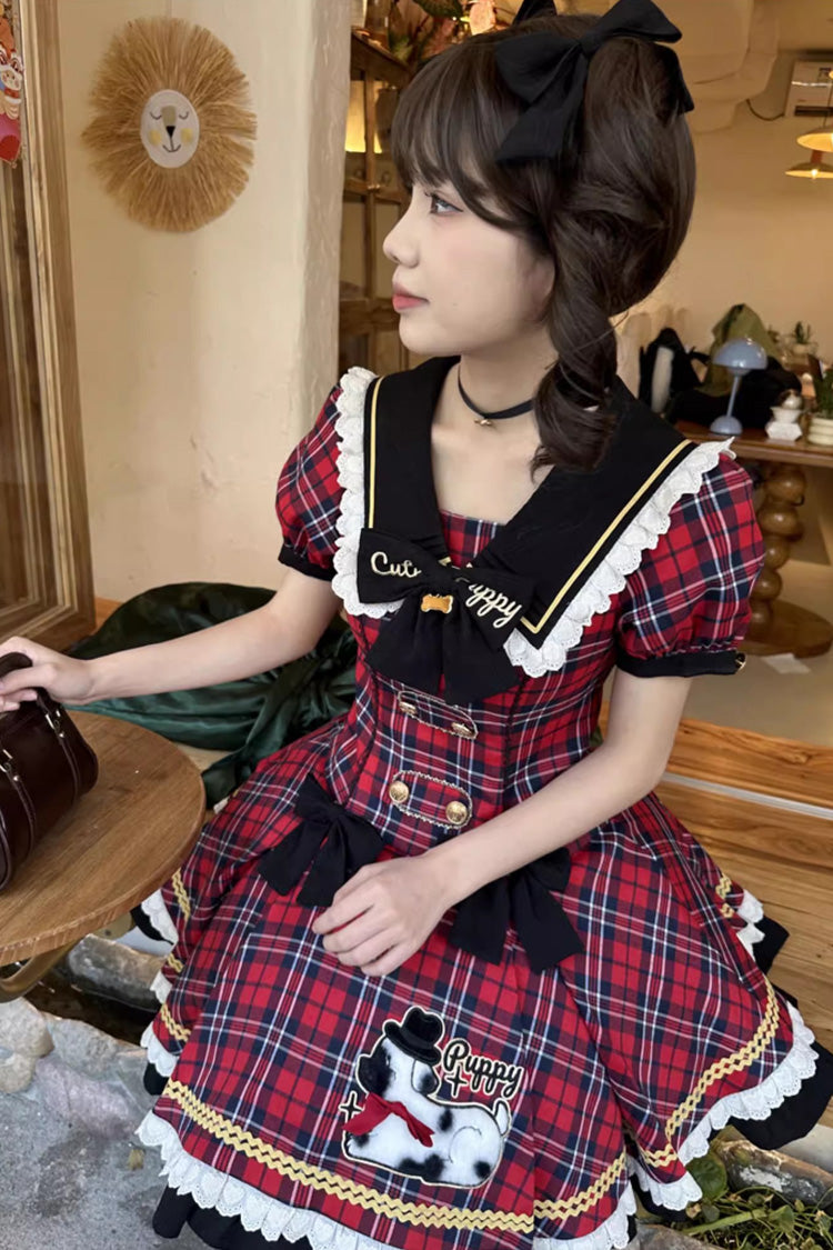 Classic Vintage Dress with a Flattering Fit