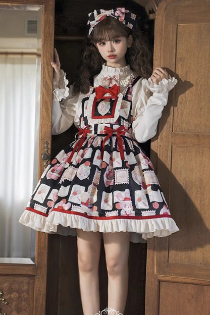 Finely Styled Dress with a Classic Vintage Look