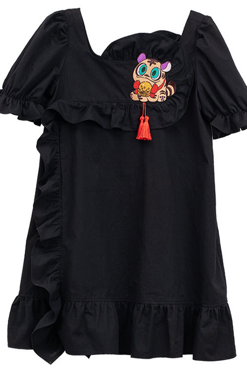 Casually Elegant Dress with a Refined Edge