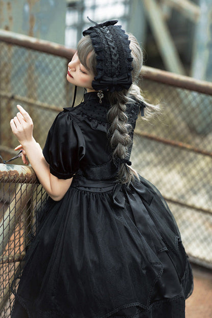Classic Designed Dress in a Timeless Cut