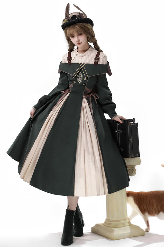 Sophisticated Dress with a Clean Classic Look