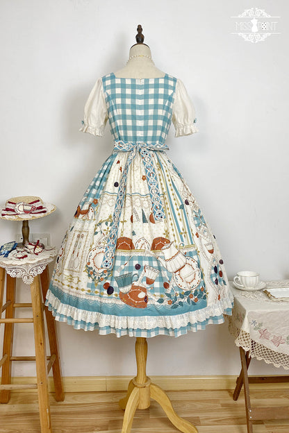 Casually Elegant Dress with a Refined Edge