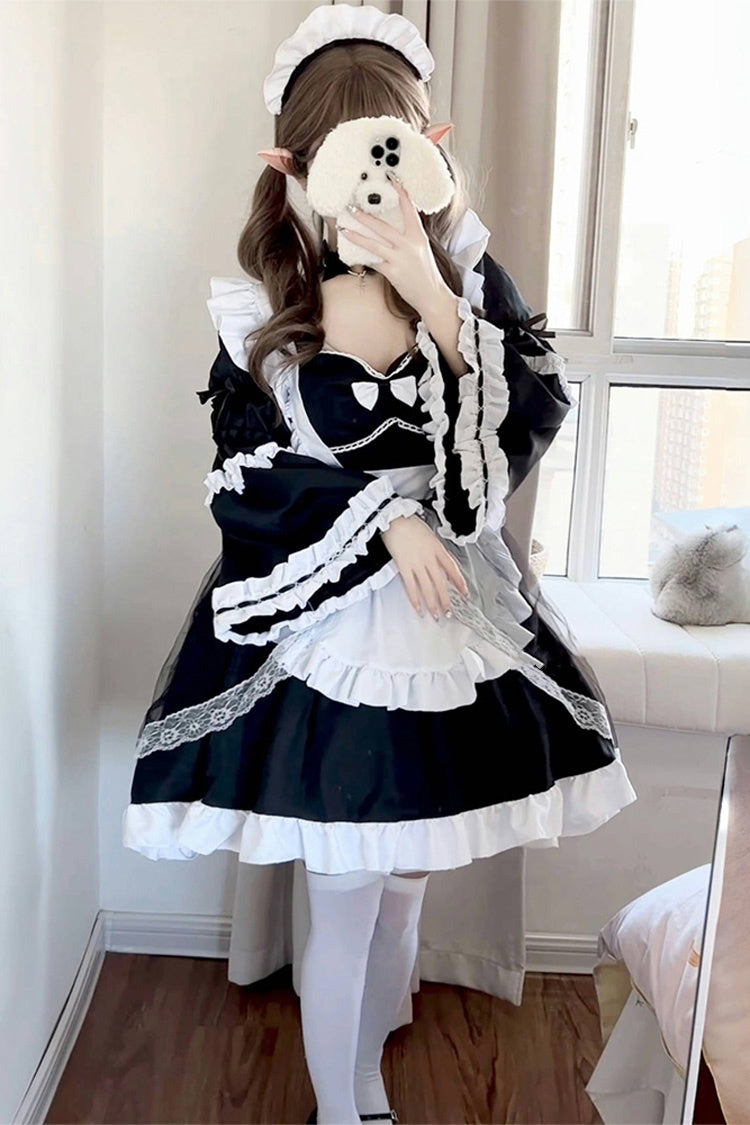 Casually Elegant Dress with a Refined Edge