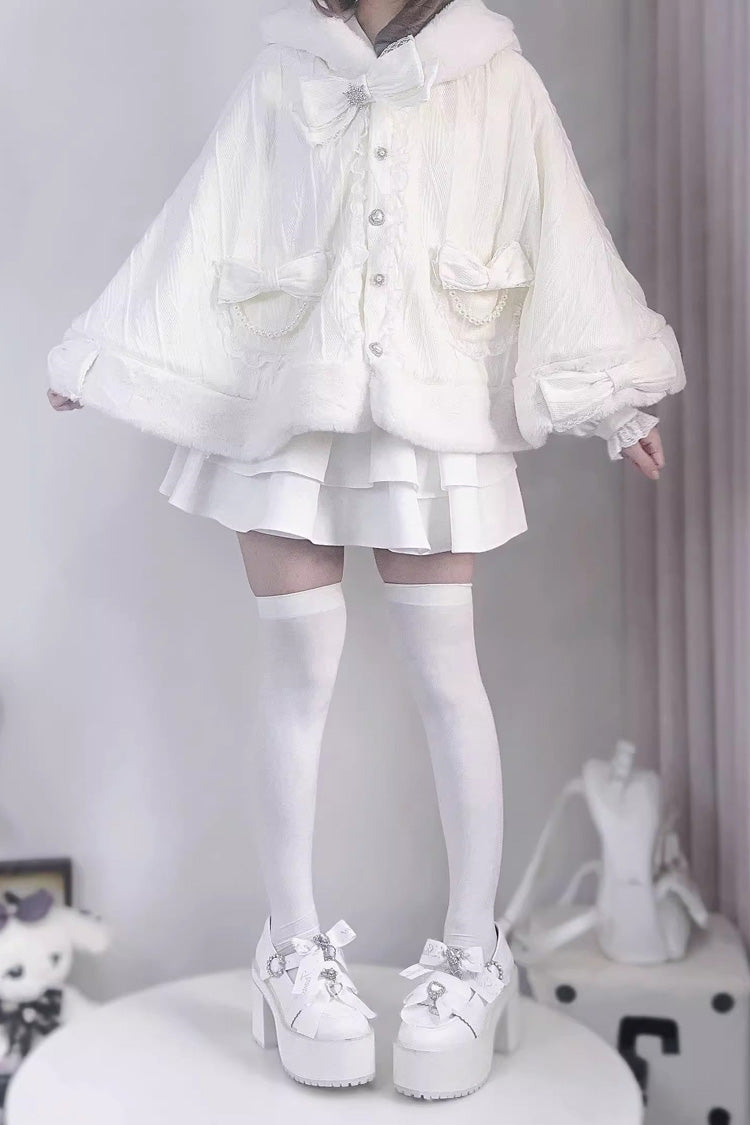 Elegantly Styled Coat for Everyday Wear