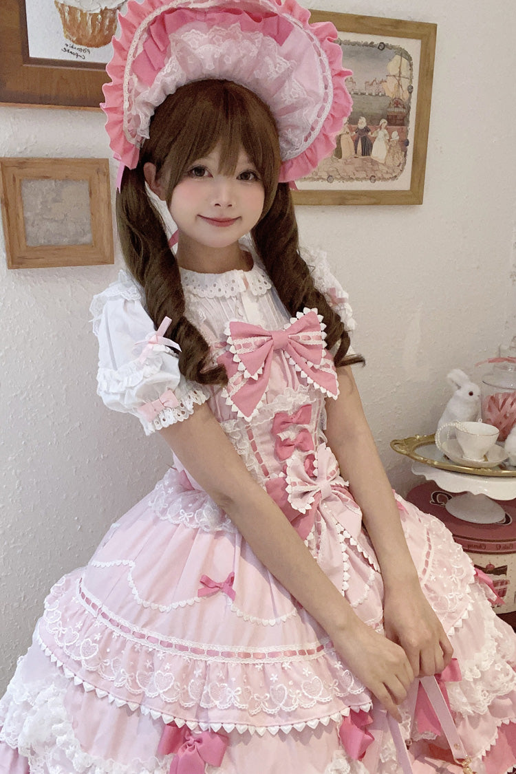 Finely Styled Dress with a Classic Vintage Look