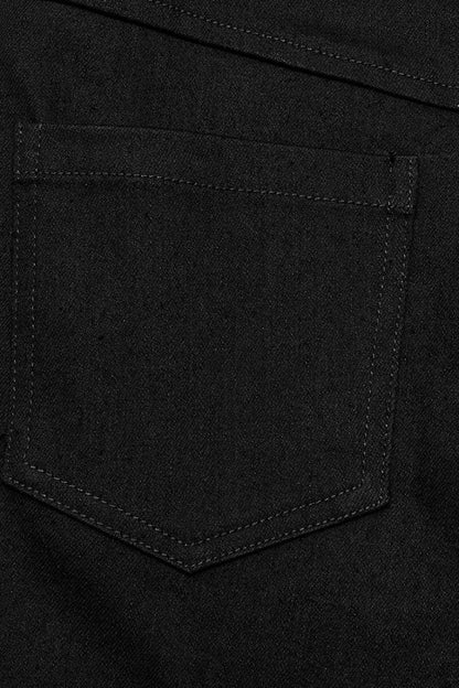 Thoughtfully Designed Pants in a Timeless Style