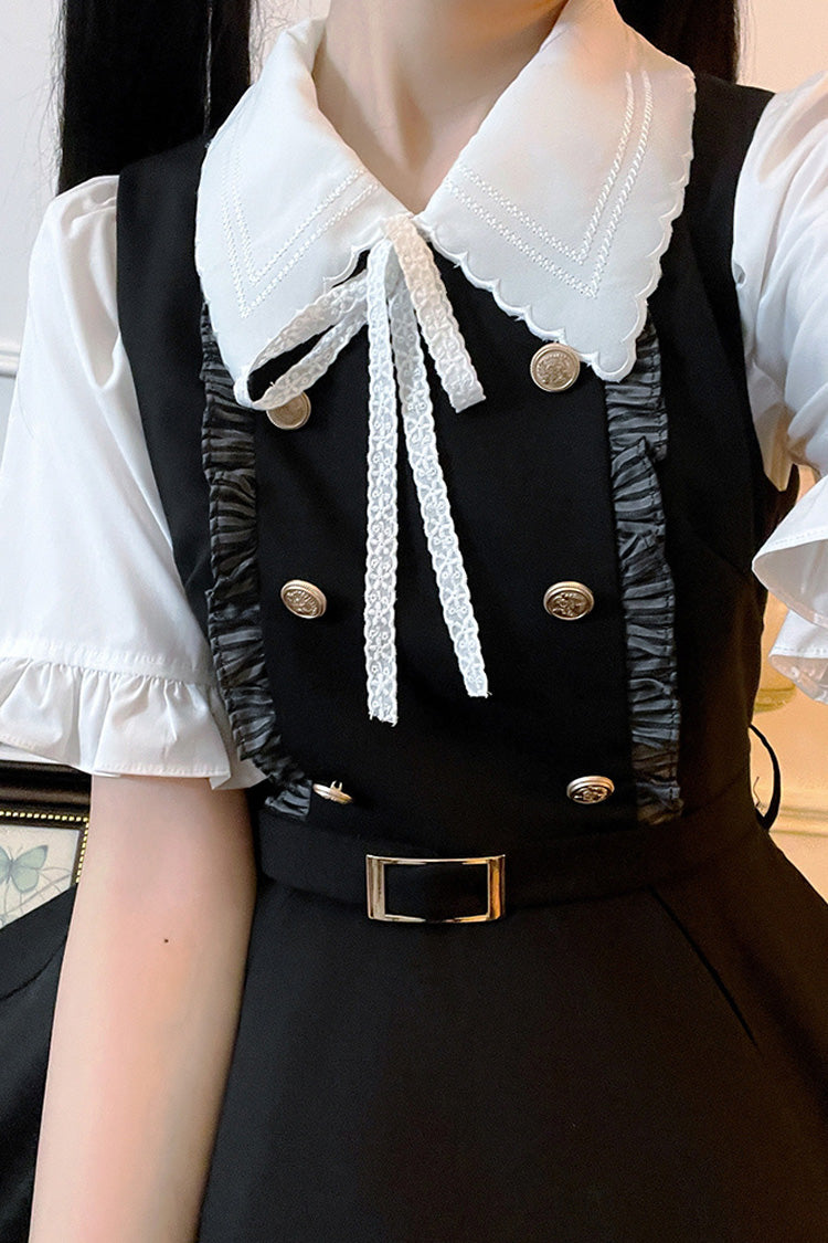 Finely Styled Dress with a Classic Vintage Look