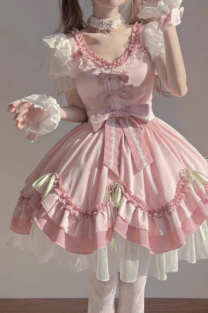 Thoughtfully Designed Dress in a Timeless Style