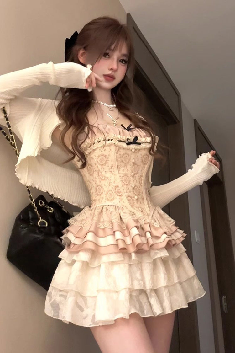 Casually Elegant Garment with a Refined Edge