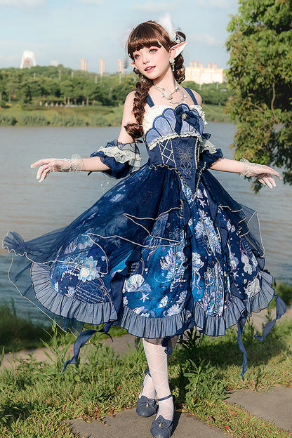 Subtly Elegant Dress with a Refined Vintage Look
