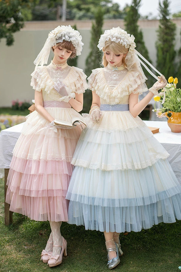 Subtly Elegant Dress with a Refined Vintage Look