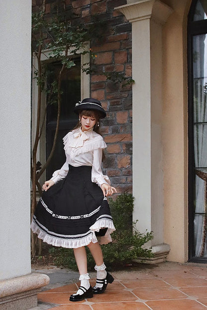 Finely Styled Garment with a Classic Vintage Look